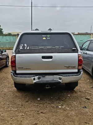 Toyota Tacoma 2006 Silver