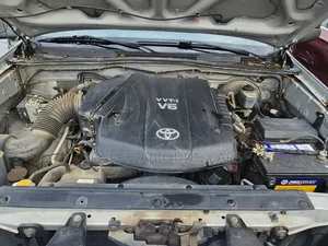 Toyota Tacoma 2006 Silver