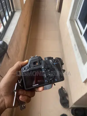 Canon 1100d