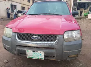 Ford Escape 2005 Red