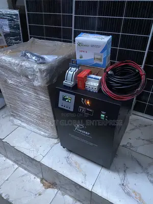 Brand New 2000w Fivestar Solar Power Generator With 3 Unit of 300watt