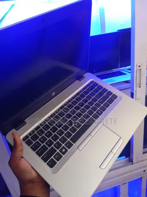 Laptop HP EliteBook 735 8GB AMD Ryzen SSD 256GB