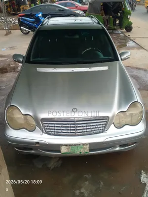 Mercedes-Benz C180 2003 Silver
