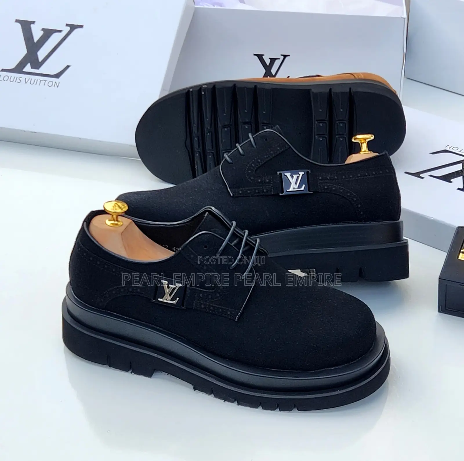 Luxury Louis Vuitton High Shoe