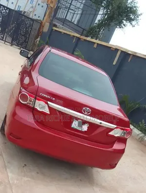 Toyota Corolla 2012 Red