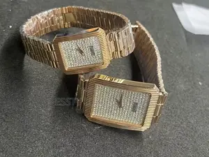 High Quality Luxury Audemars Piquet Stone Wristwatch