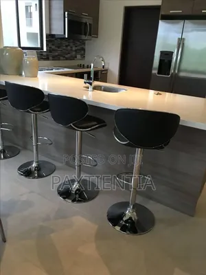 Swivel Bar Stool With Low Back