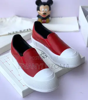 Alexander Macqueen Classic Luxury Sneakers