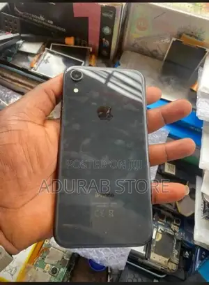 Apple iPhone XR 64 GB Black