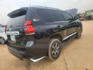 Toyota Land Cruiser Prado 2012 Black