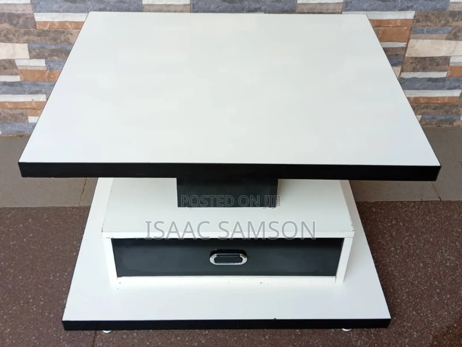 Modern Center Table With Storage Drawer