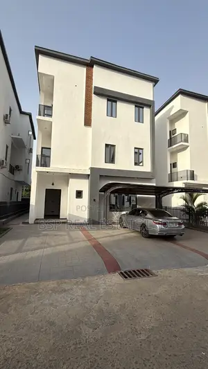 5bdrm Duplex in Kado for sale