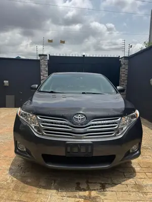 Toyota Venza 2010 Gray