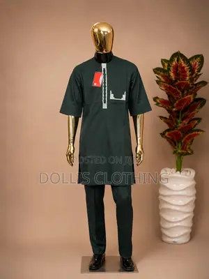 Dollis Signature Senator Wear