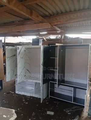 Wardrobe(4by6ft)