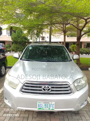 Toyota Highlander Sport 2010 Silver
