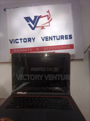 Laptop Dell Latitude 3350 4GB Intel Core i3 HDD 500GB