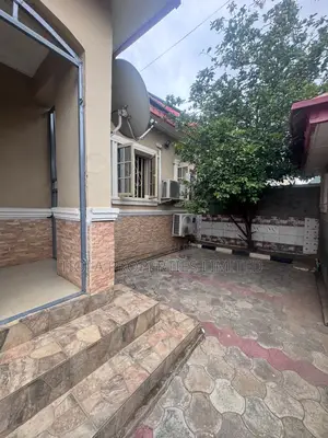 3bdrm Bungalow in Elsalem Estate, Sabon Lugbe for sale