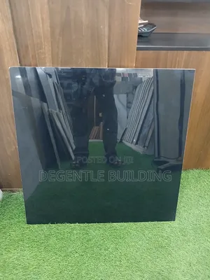 60x60 Super Polish Plain Back