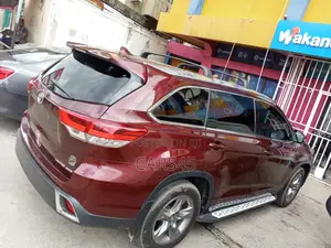 Toyota Highlander 2020 Beige