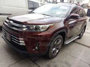 Toyota Highlander 2020 Beige