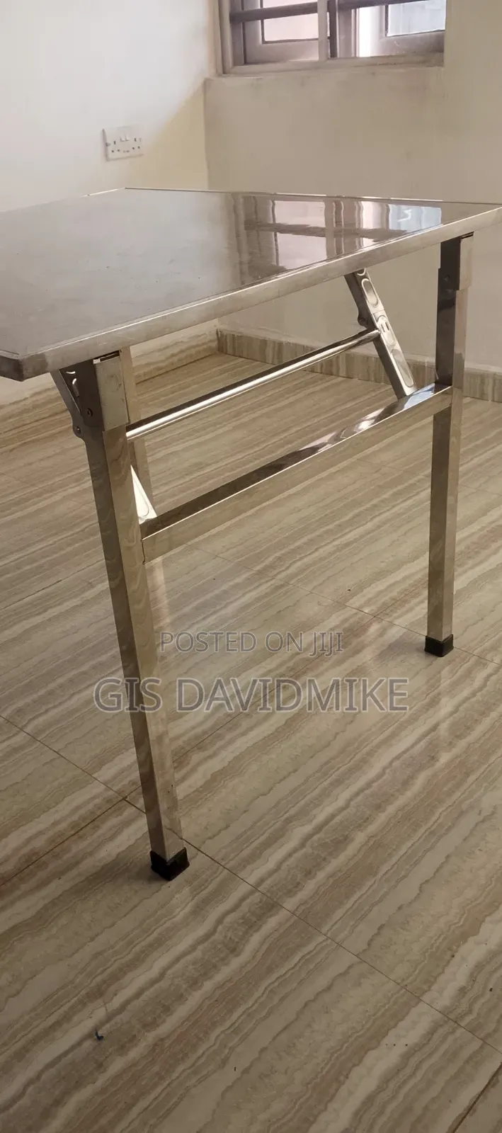 Adjustable Foldable Table