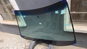 Toyota Sienna 2006 Windshield Glass – Clean, Strong Perfect Fit