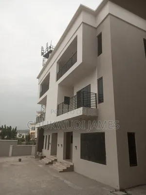4bdrm Duplex in Mabuchi Property, Mabushi for rent