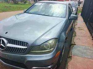 Mercedes-Benz C300 2009