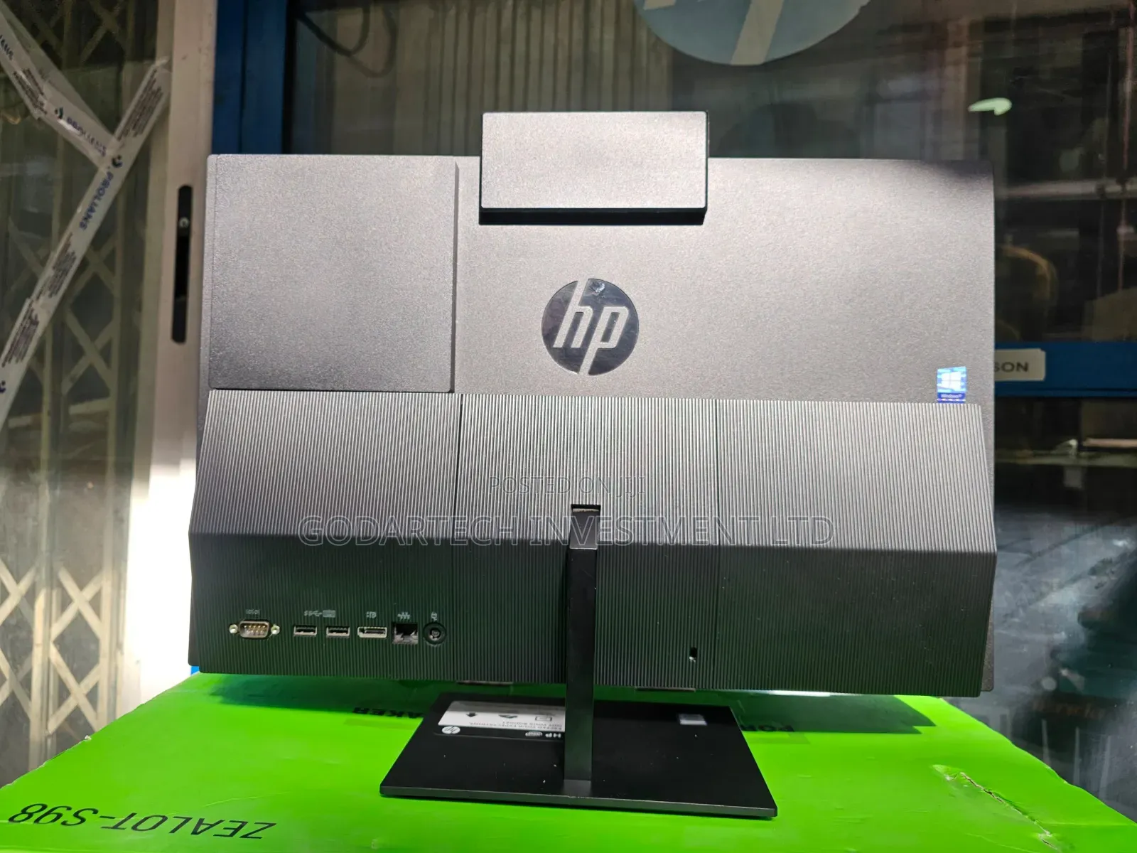 New Desktop Computer HP AiO 24 8GB Intel Core i7 SSD 512GB