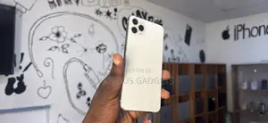 Apple iPhone 11 Pro Max 64 GB Silver