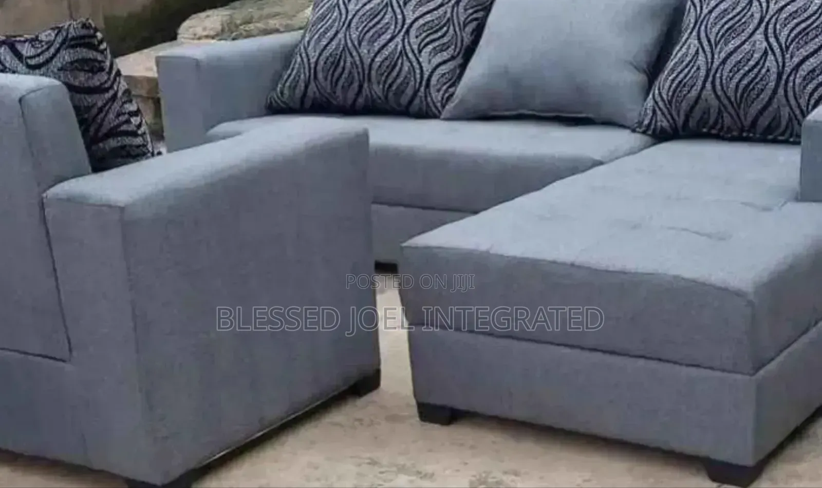 L Shape Seaters
