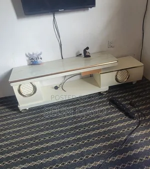 Important Center Table and Tv Stand