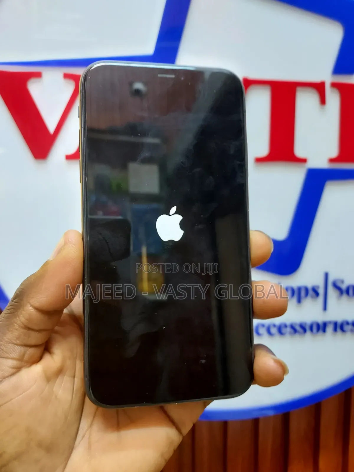 Apple iPhone 11 64 GB Black