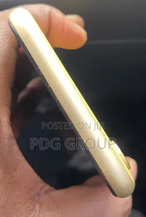 Apple iPhone XR 128 GB Yellow