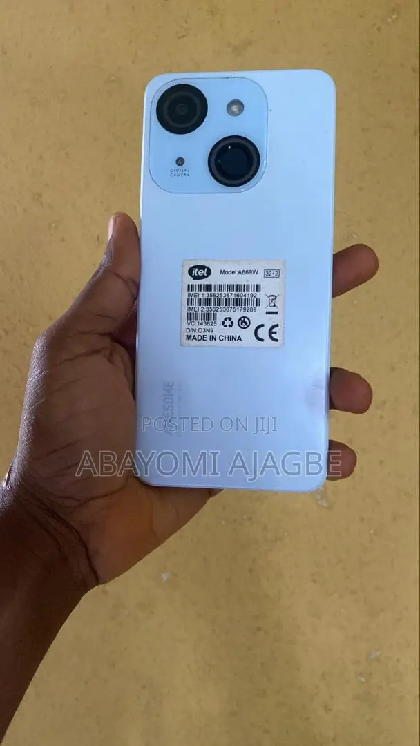 Itel A06 32 GB Blue