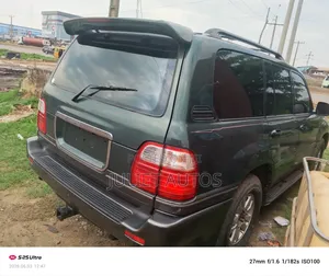 Lexus LX 470 AWD 2005 Green