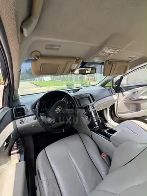 Toyota Venza 2010 Black