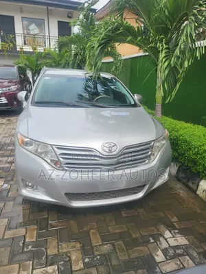 Toyota Venza V6 AWD 2010 Silver