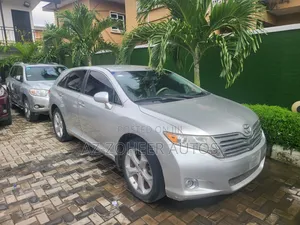 Toyota Venza V6 AWD 2010 Silver