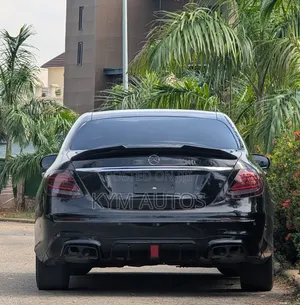 Mercedes-Benz E300 2018 Black