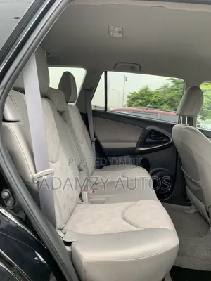 Toyota RAV4 2012 Black