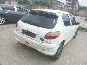 Peugeot 206 2004 White