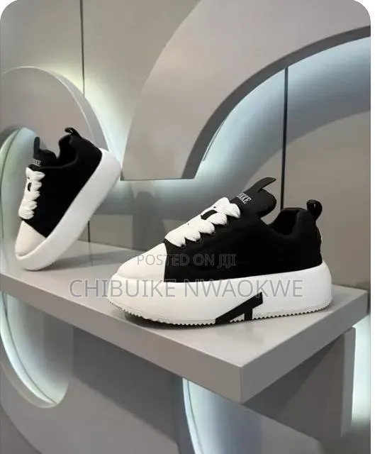 Shoes Sneakers
