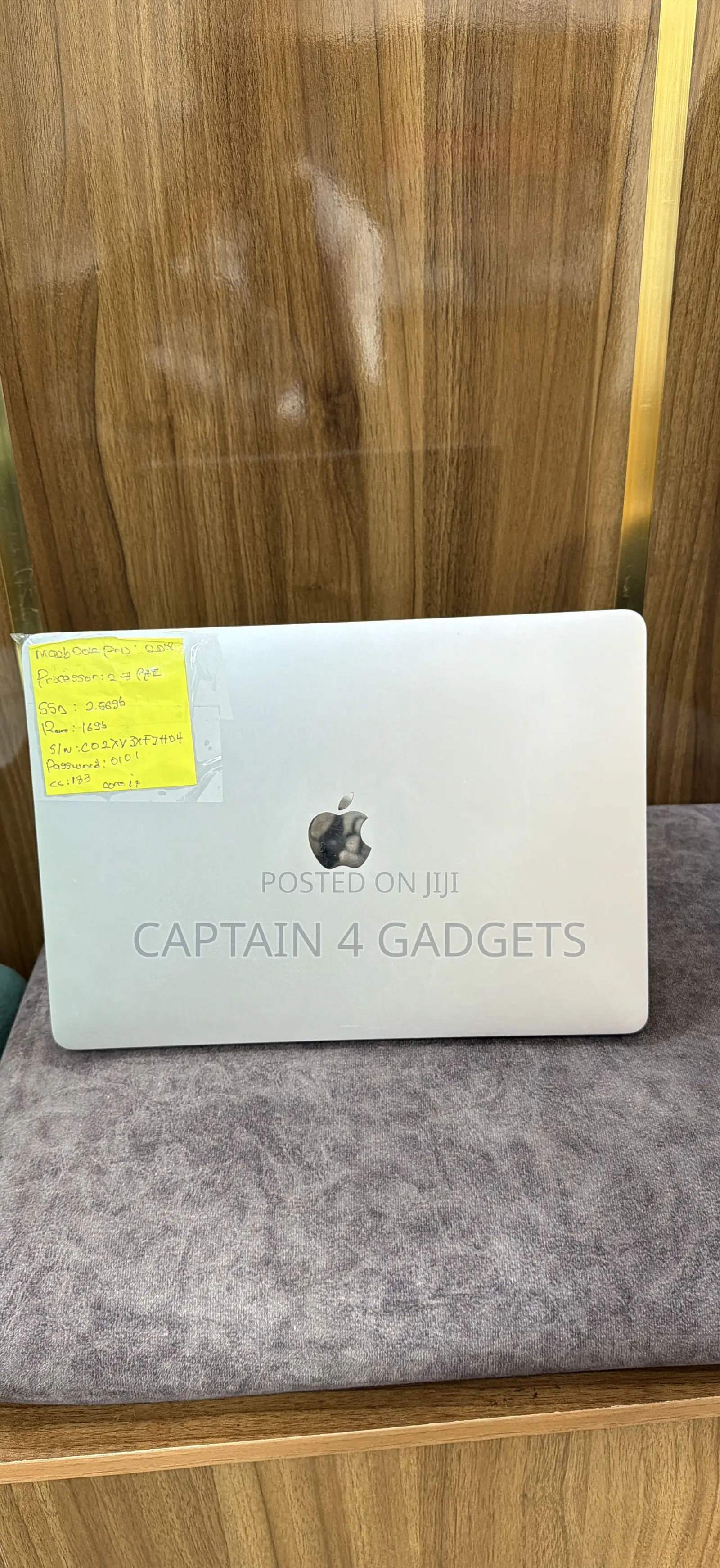 Laptop Apple MacBook 2018 16GB Intel Core i7 SSD 512GB