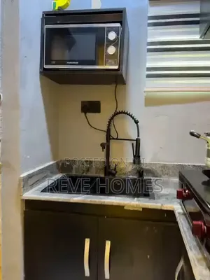Furnished Studio Apartment in Pedro, Phase 1 / Gbagada for rent