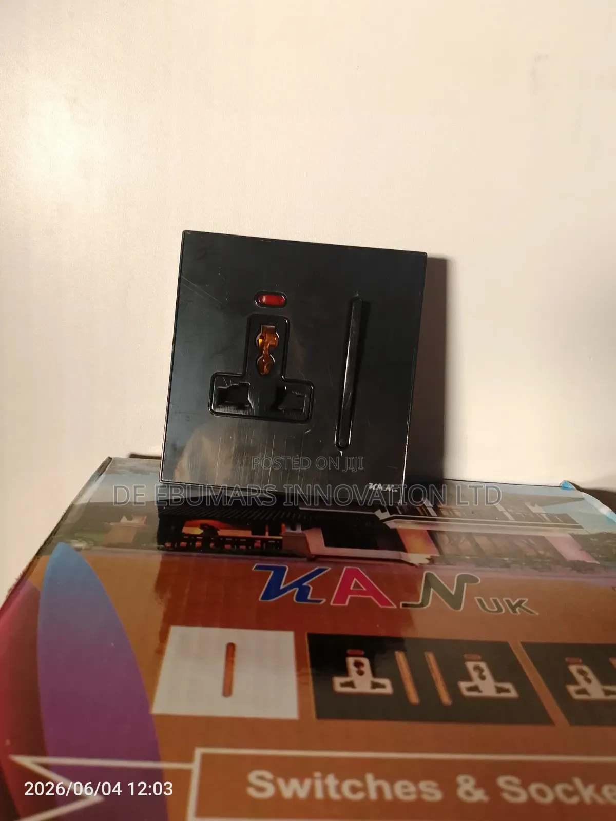 13a Multi Switch Socket