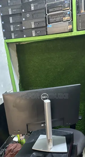 Dell 24 Inch’S Frameless Monitor