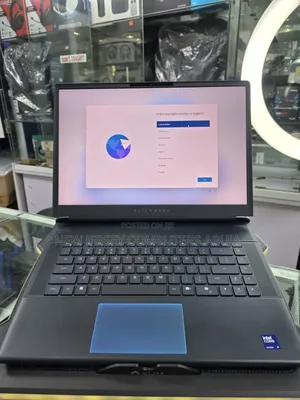 New Laptop Alienware 18 Area-51 64GB Intel Core Ultra 9 SSD 4T