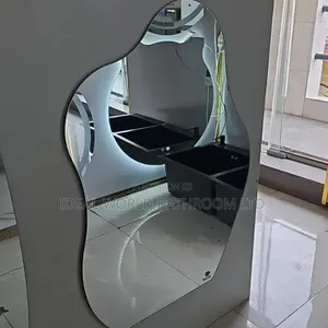 Plane Mirror